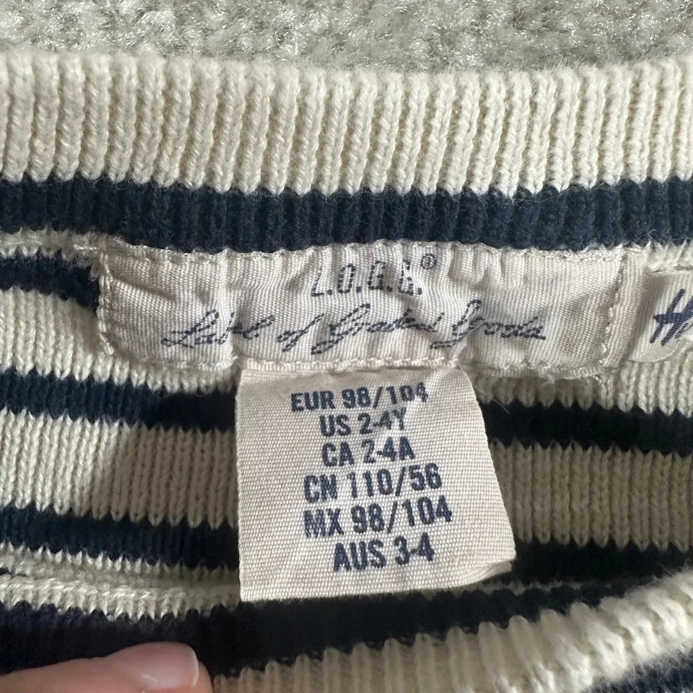 HM‎ LOGG Kids Navy Cream Striped Knit Sweater Button Shoulder Size 2-4Y